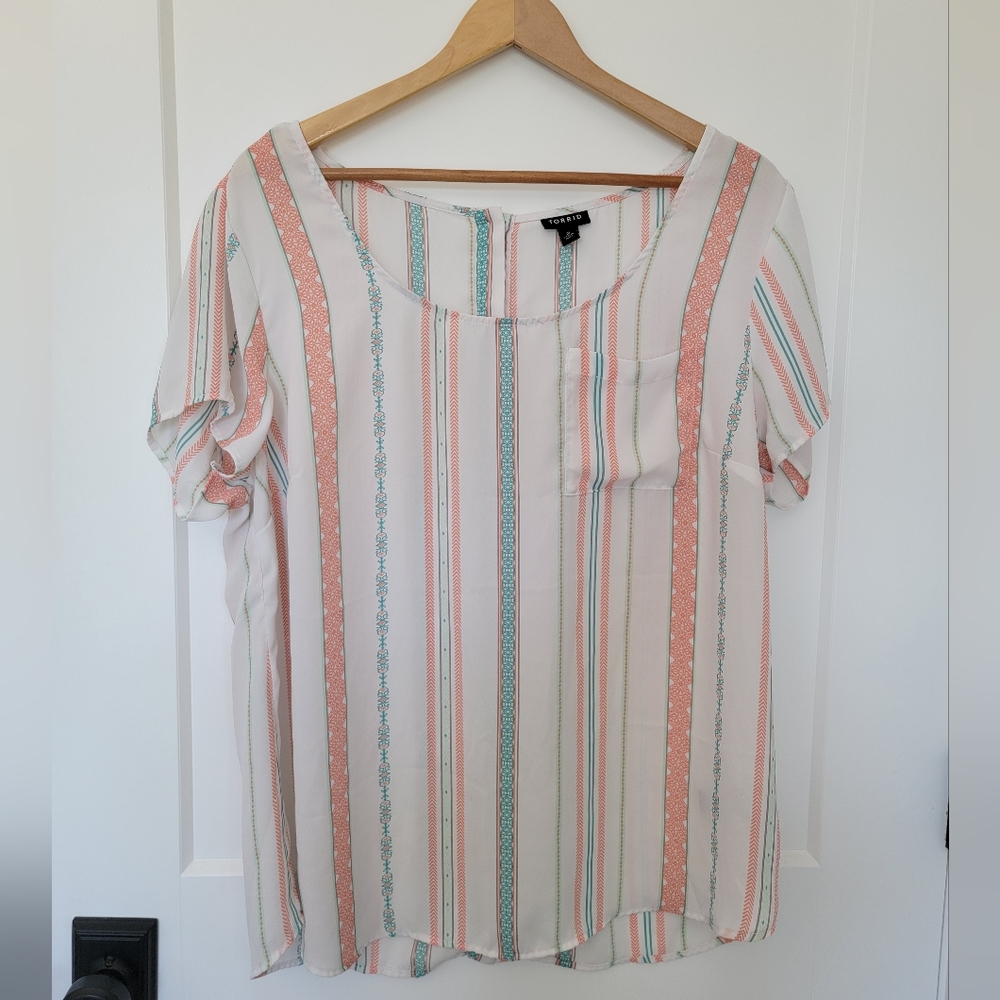 Torrid Chiffon Blouse with Pocket ~ 2X